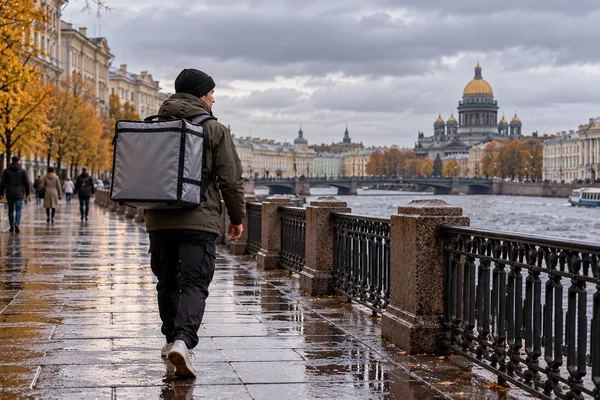 Работа курьером на Северо-Западе: Петербург, Калининград, Петрозаводск, Мурманск и другие города